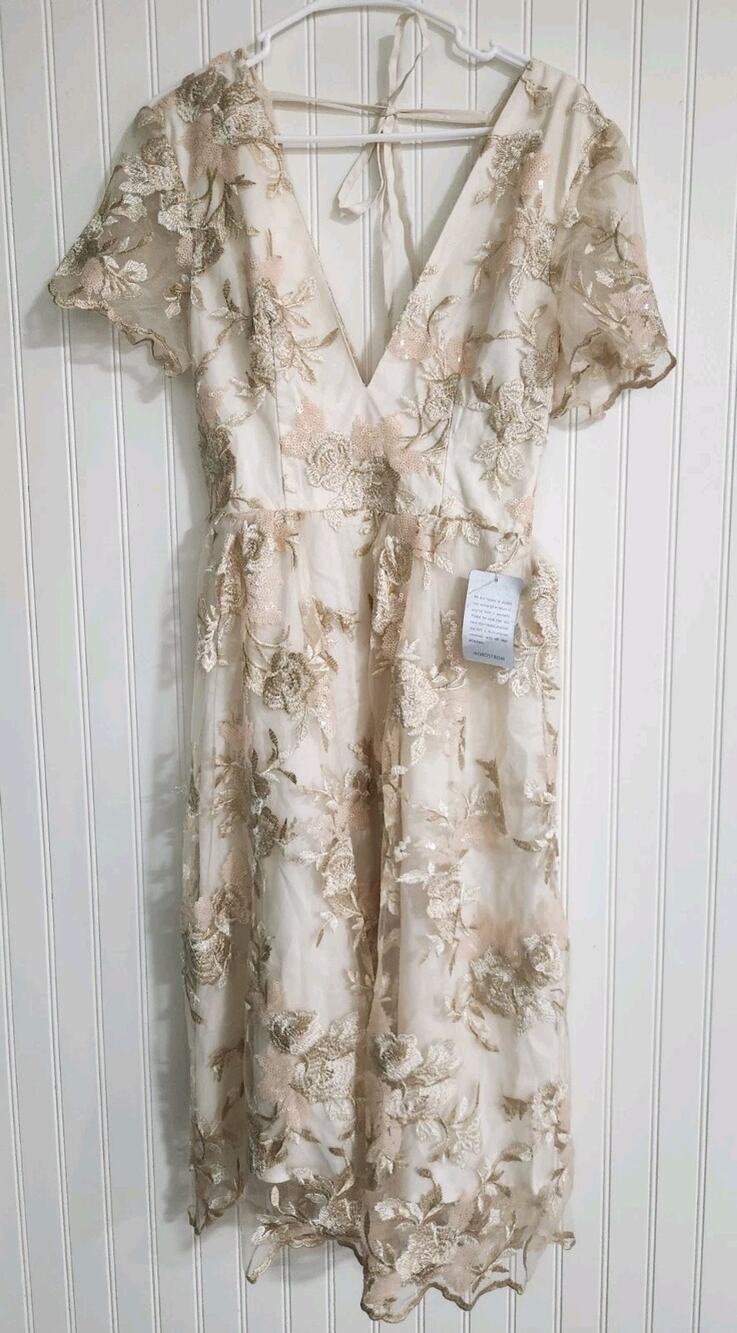 Chi Chi London Size 8 Short Sleeved Midi Embroidered Dress - Cream- New Deep V